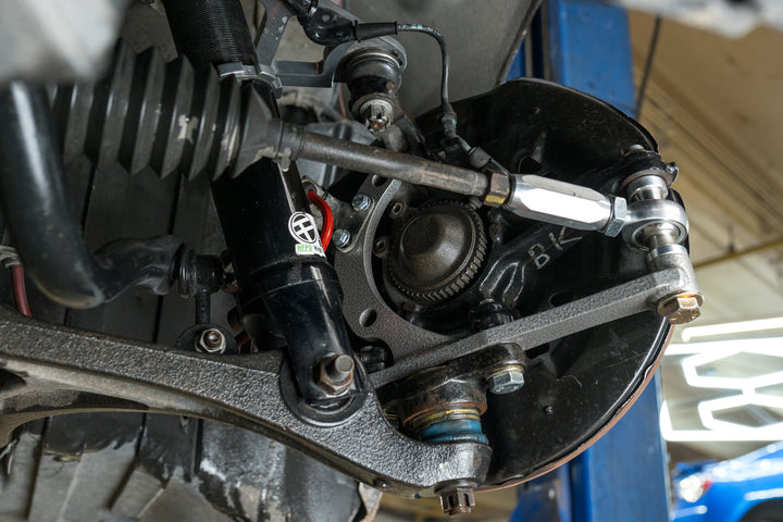 Honda S2000 Front Knuckle Brace