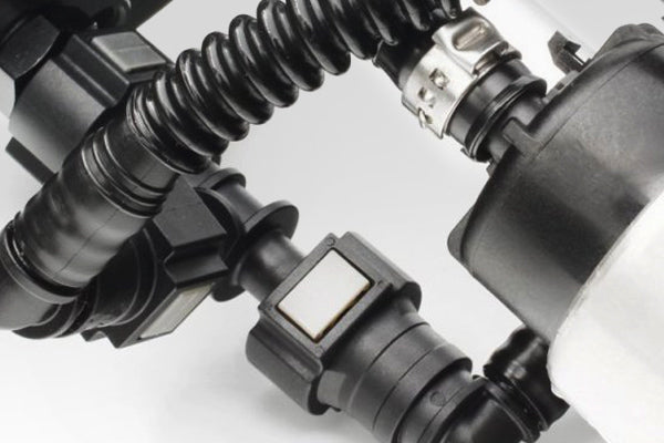 Nuke Performance - 2G Fuel Surge Tank 3.0 liter for Ti