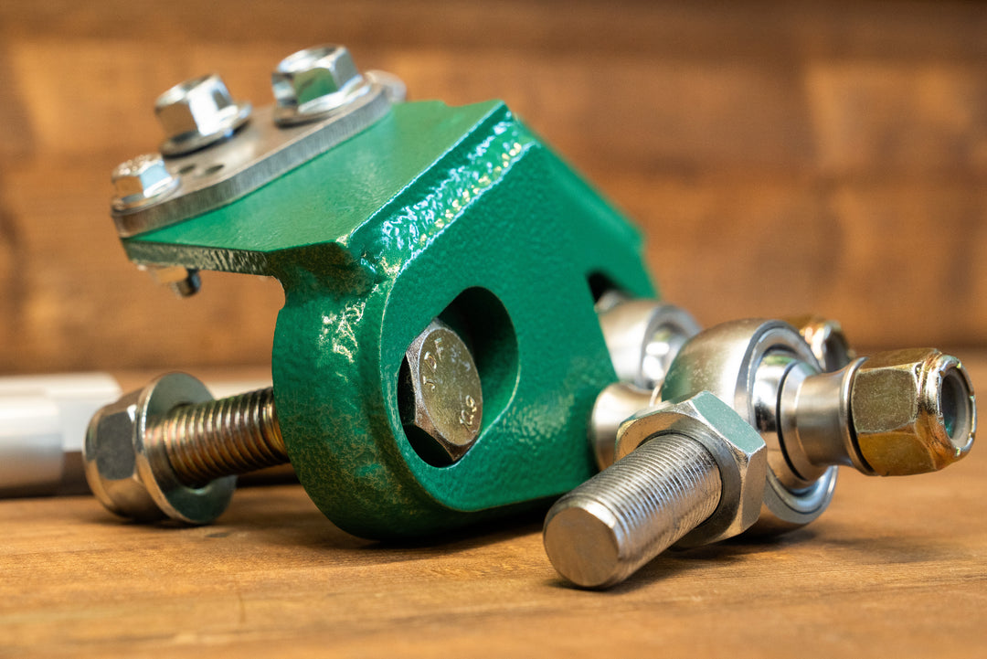 Nissan 350Z/ Infiniti G35 Mini Mantis Adjustable Ackermann Knuckle Adaptor