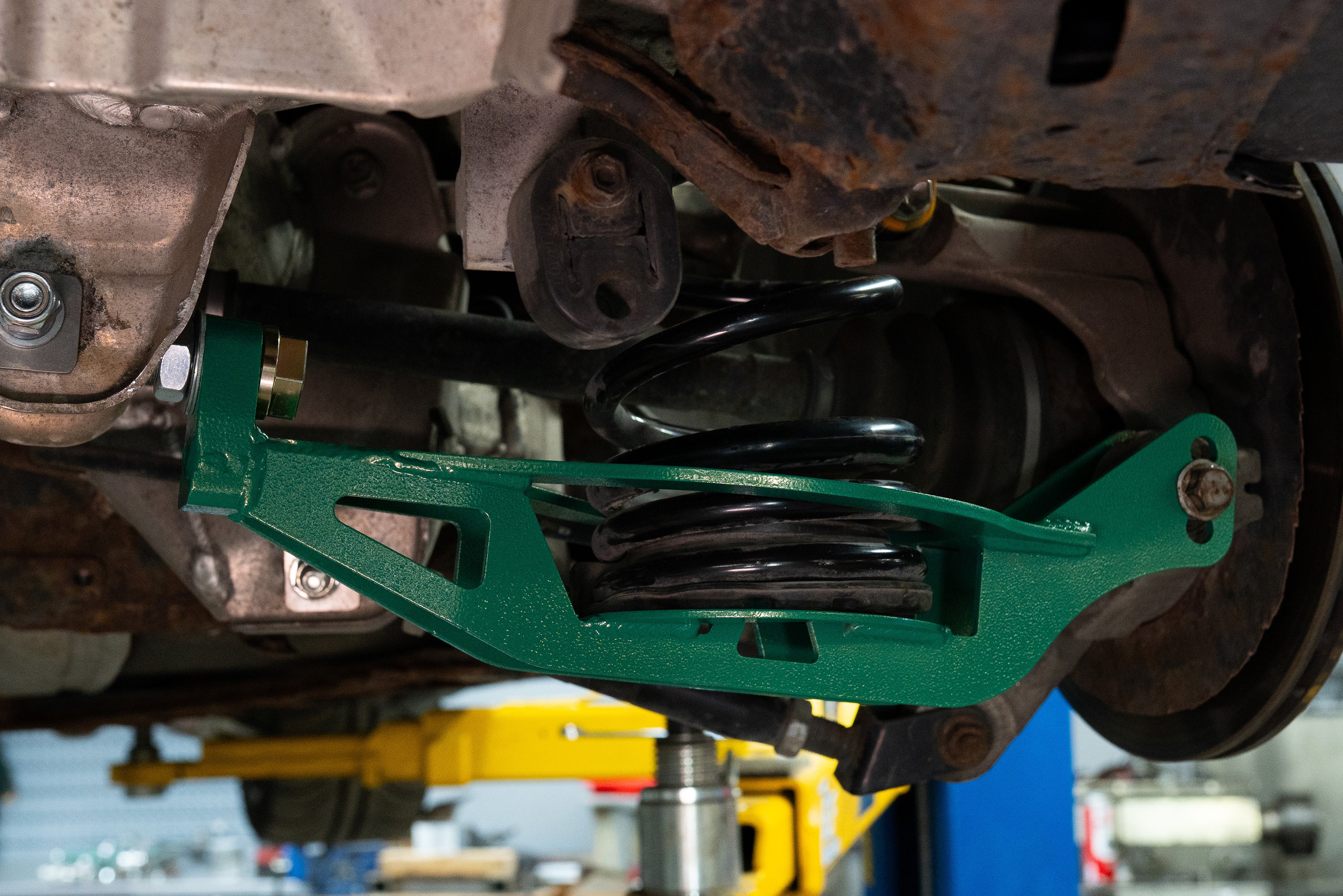 Nissan 350Z/G35/370Z/G37 Rear Mid Link (Spring Arm) – FDFRaceshop