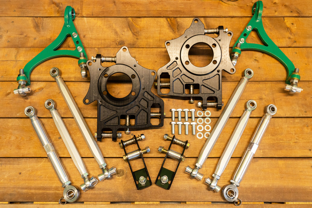 Nissan 350Z/370Z, G35/G37 Rear Grip Kit