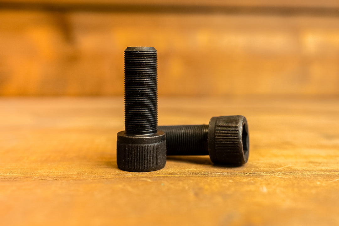 m16 steering rack bolt