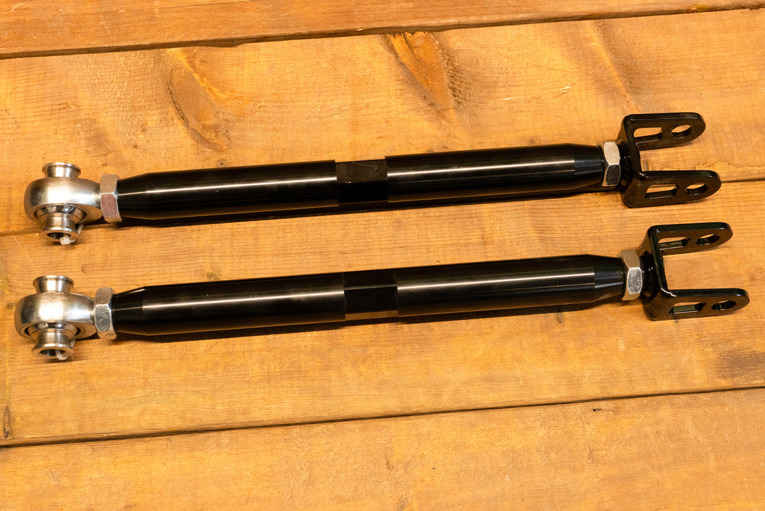Rear traction arms for the Soarer SC300 multilink kit